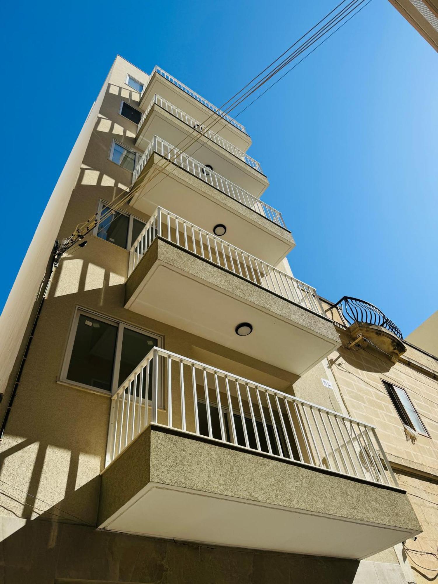 Seeyou St. Paul's Bay Exterior photo